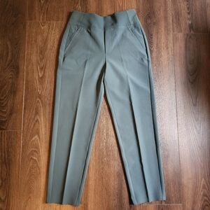 NWOT Athleta Pants Size 4